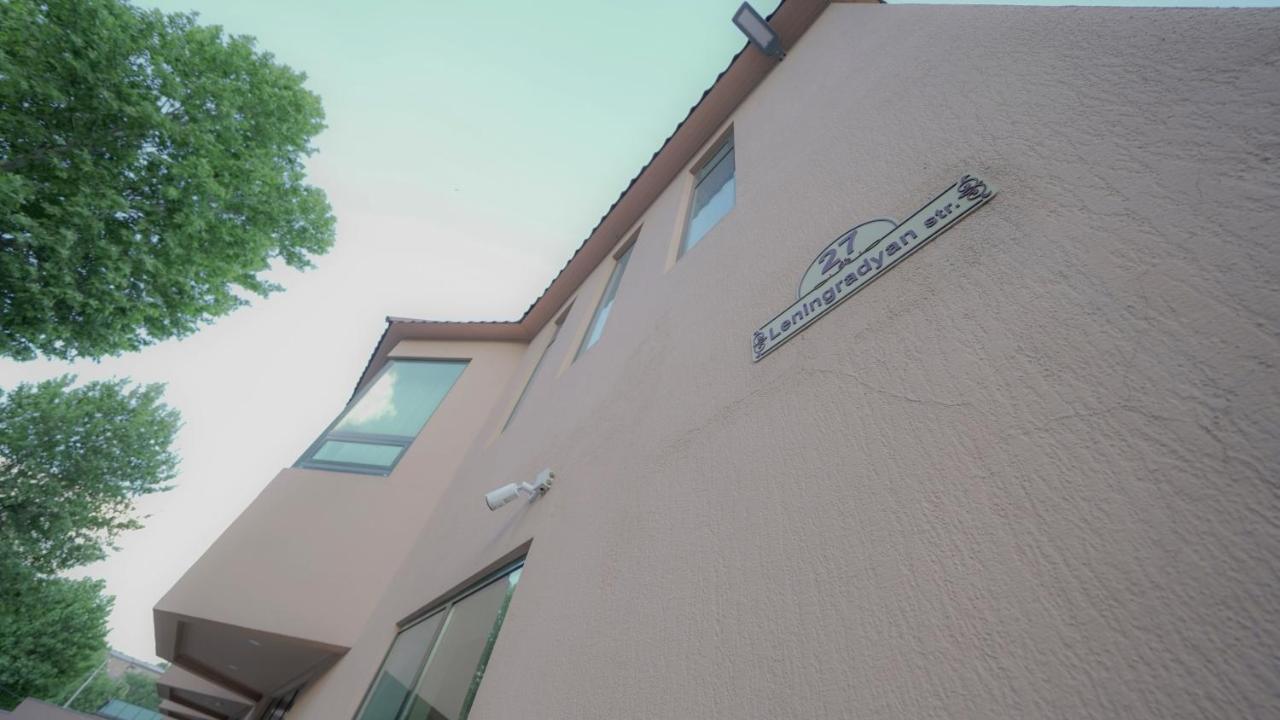 Inga Hotel Jereván Kültér fotó