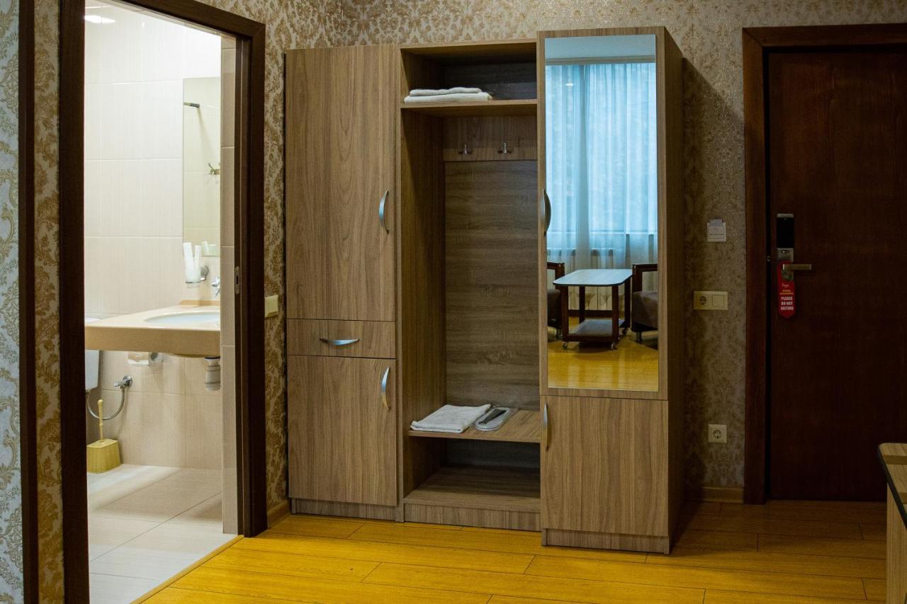 Inga Hotel Jereván Kültér fotó