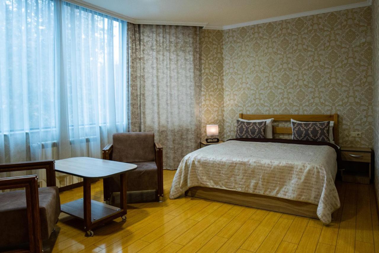 Inga Hotel Jereván Kültér fotó